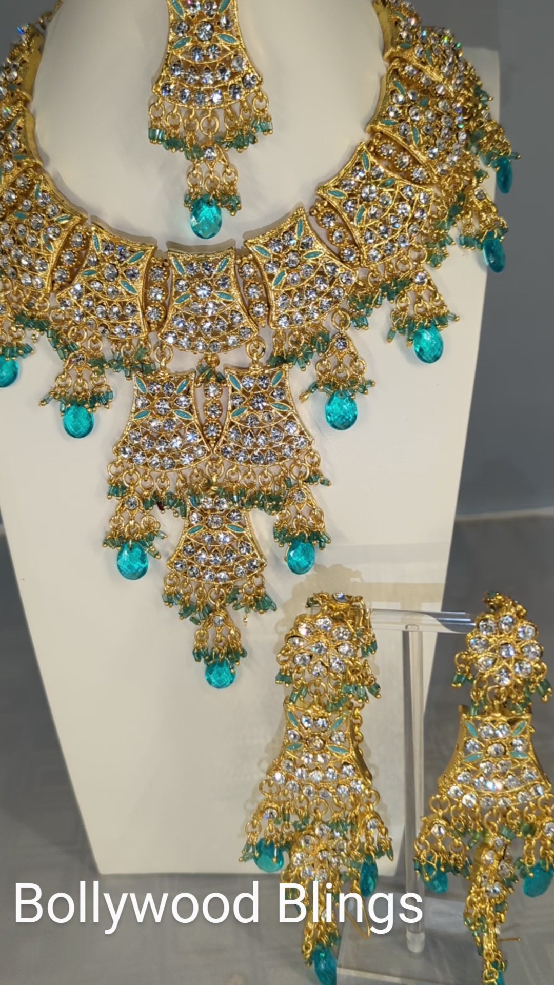 Light Blue Necklace with Earrings & Maang Tikka