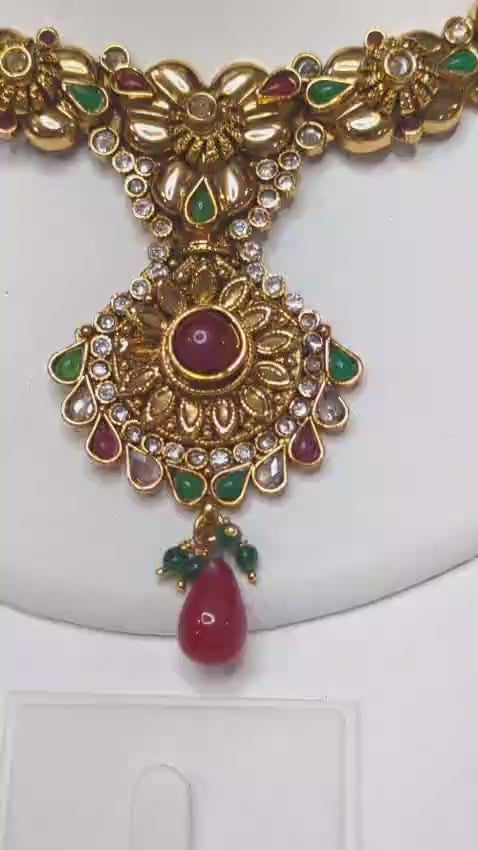 Regal Red & Green Polki Set